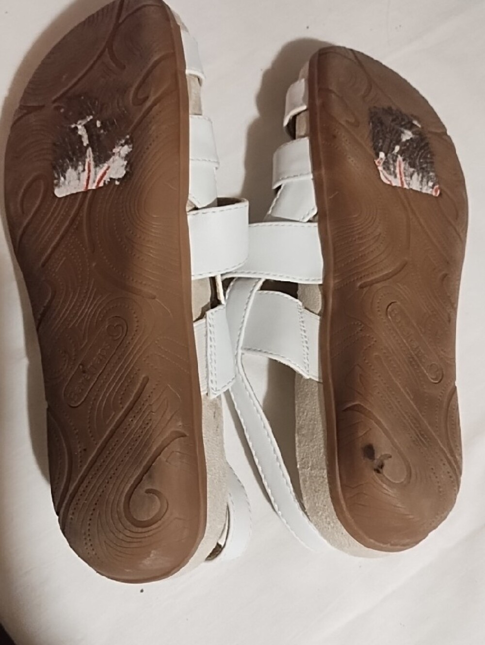 BareTraps White Triple-Strap Slingback Sandals Size 8 VGC. - Picture 6 of 7